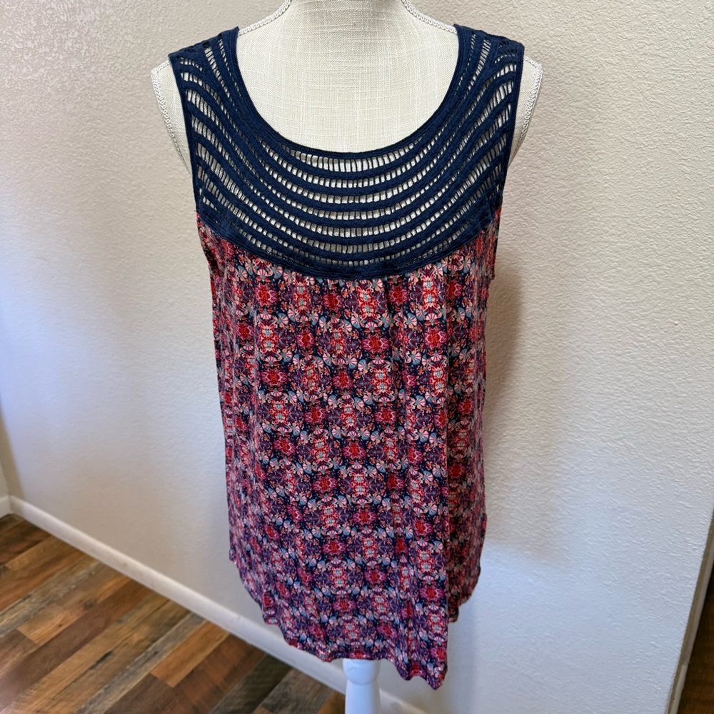 Loveappella - Pink & Blue Floral - Sleeveless Blue Crochet Neckline - Size XL